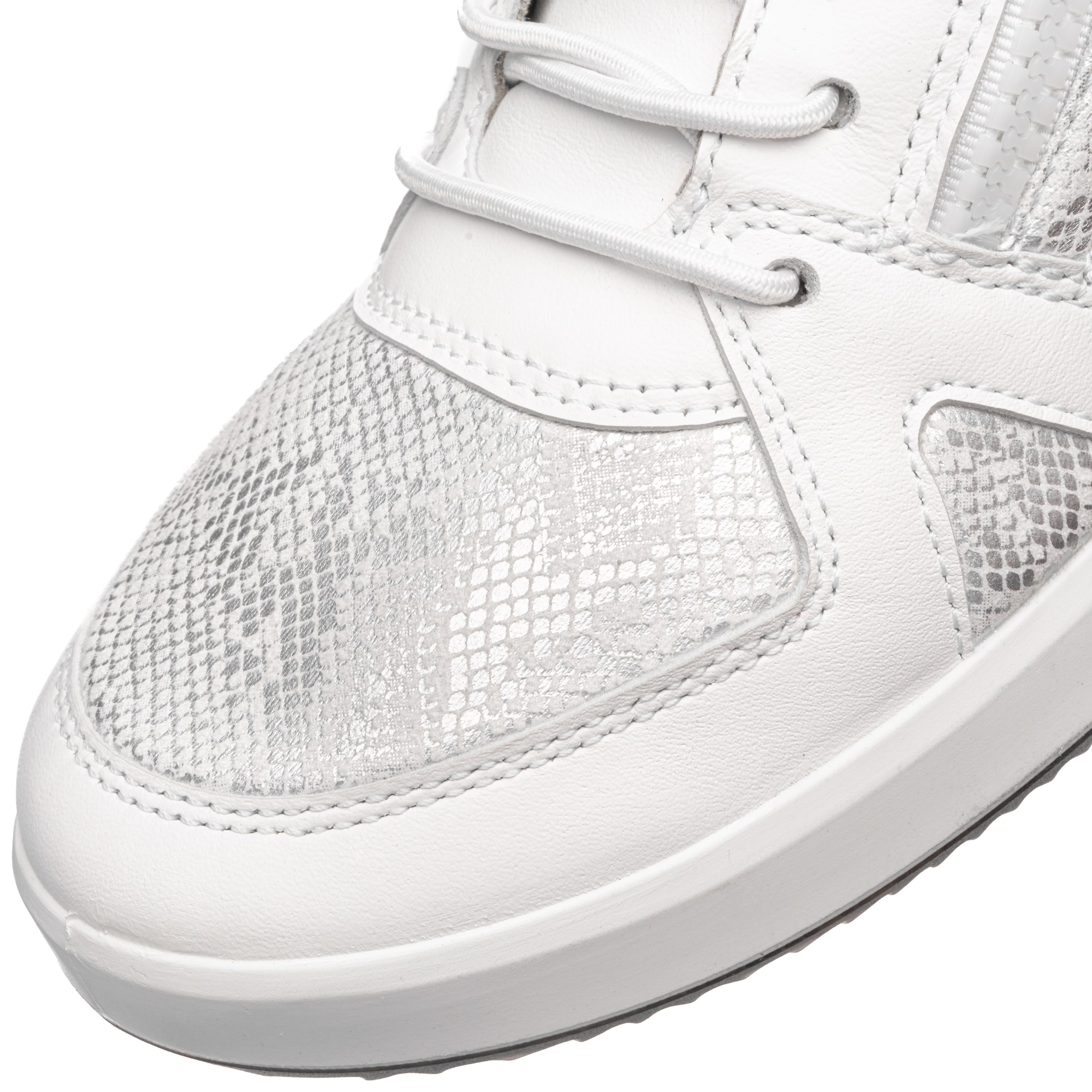 ARA Sneakers in Silver