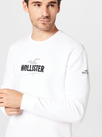 HOLLISTER Mikina 'EMEA' – bílá