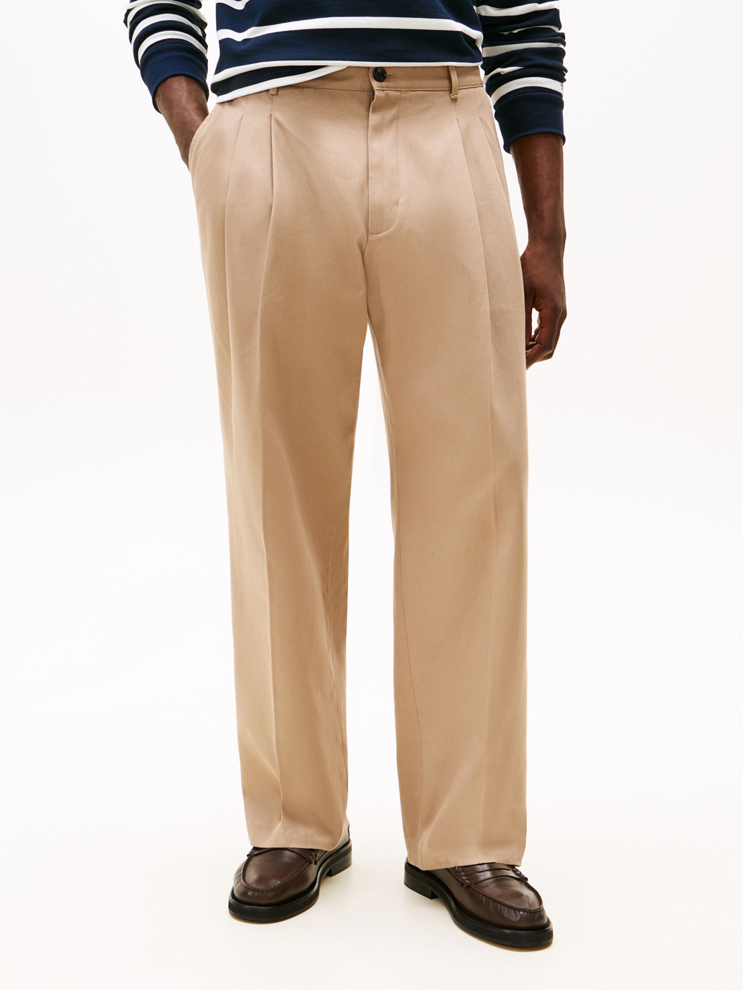 TOMMY HILFIGER Loose fit Pleated Pants 'MURRAY' in Camel | ABOUT YOU