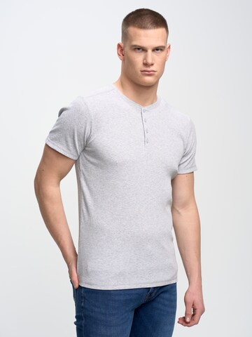BIG STAR Shirt 'Basicag' in Grijs: voorkant