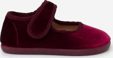 Chaussure basse Pisamonas en rouge : devant