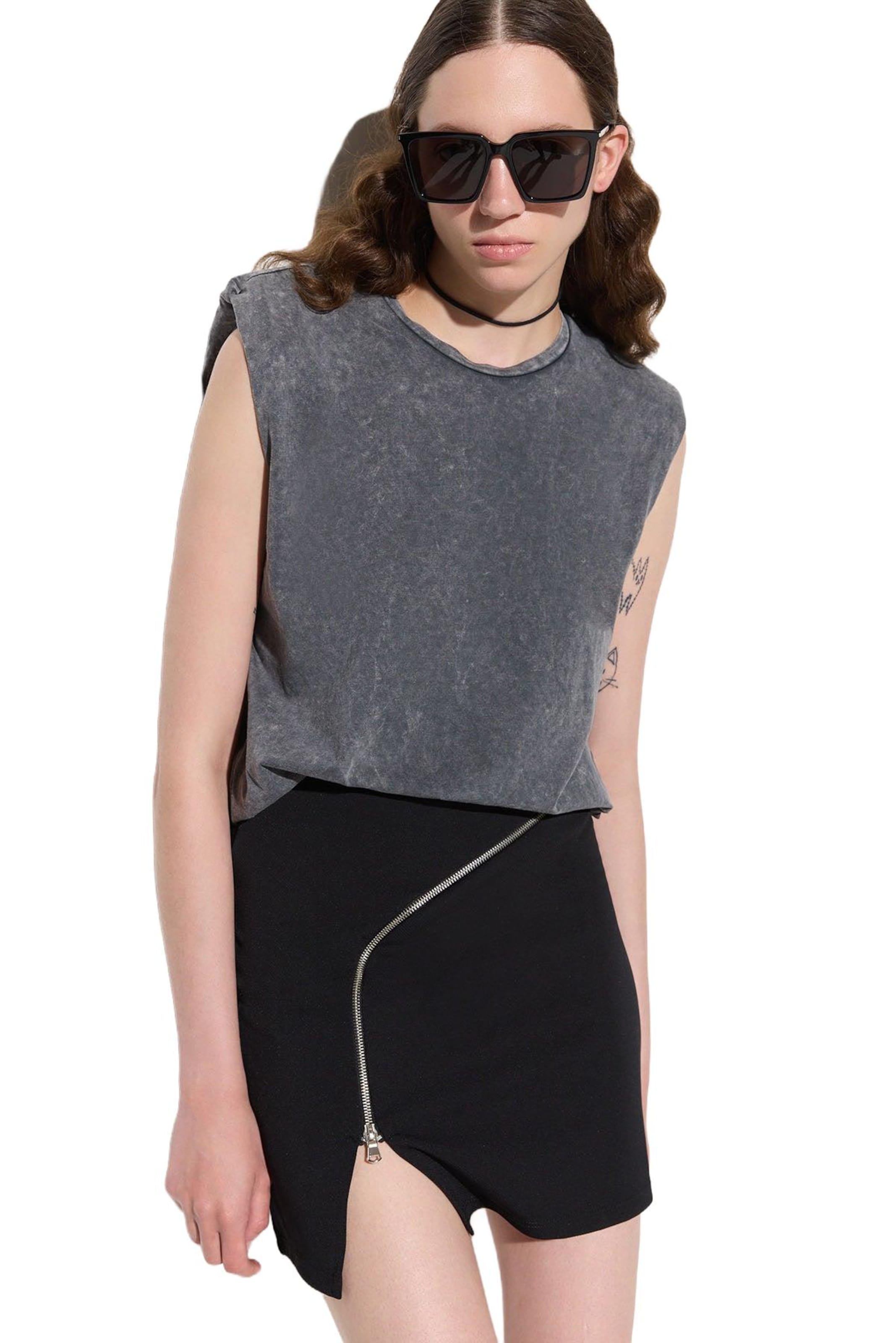 Alexa Dash Shirt in Grey