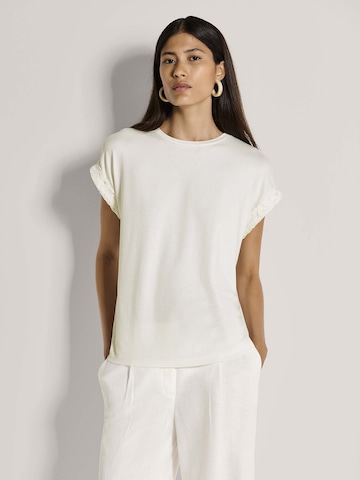 T-shirt MADELEINE en blanc : devant