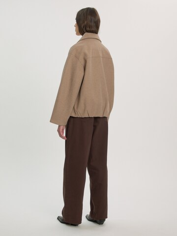 EDITED - Chaqueta de entretiempo 'Brodey' en beige
