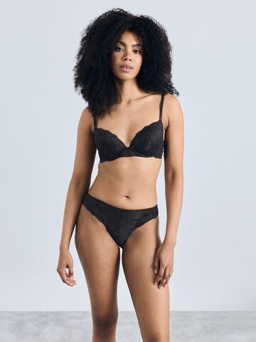 Dorina T-särgi Rinnahoidja, värv must