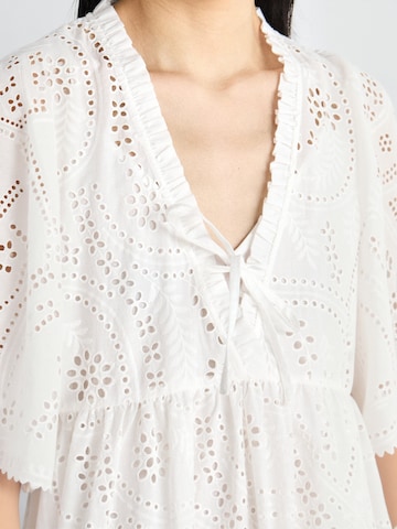 Crās Kleid 'Breeze' in Weiß
