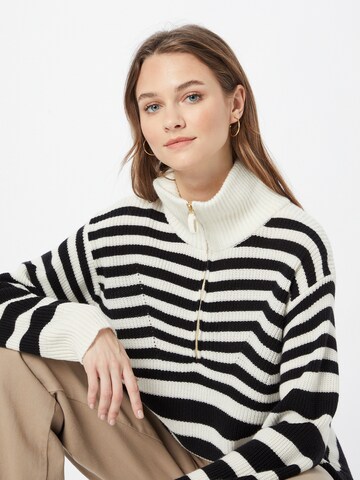 UNITED COLORS OF BENETTON Sweater in White