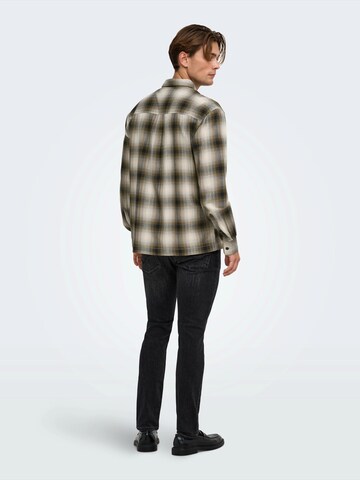 Coupe regular Chemise 'ONSKosta' Only & Sons en marron