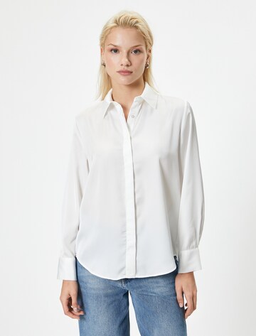 Koton Blouse in White: front