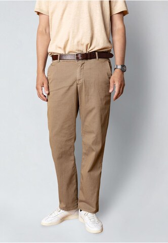 Clean Cut Copenhagen Regular Chinohose 'Marseille' in Braun: Vorderseite