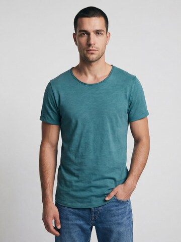 Antargo Shirt 'Basic Open Edge' in Blue: front
