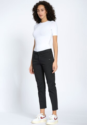 Gang Slimfit Jeans '94Amelie' in Schwarz