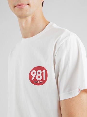 Tricou de la REPLAY pe alb