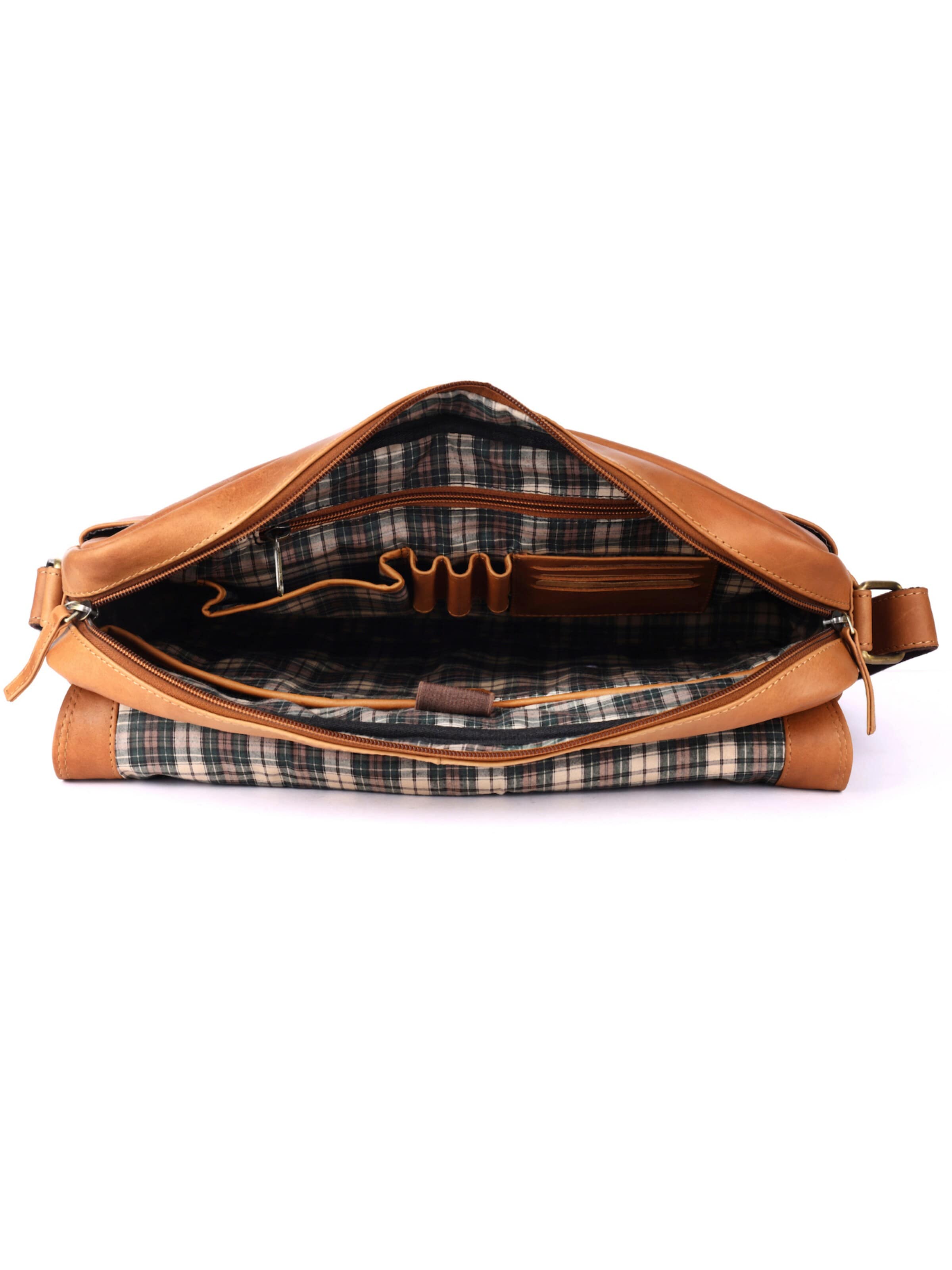 Benthill Messenger in Brown