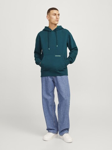 JACK & JONES Sweatshirt i blå