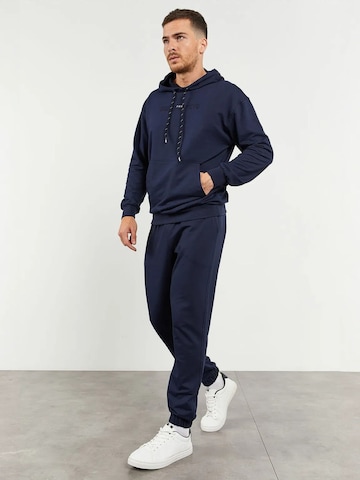 Survêtement Tommy Life en bleu : devant