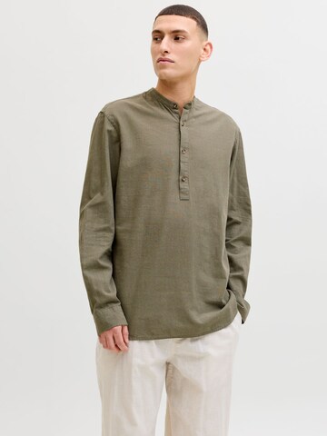 JACK & JONES - Ajuste regular Camisa en verde: frente