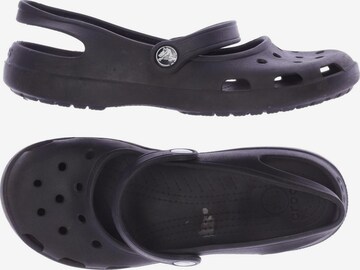 Crocs Sandalen 39 in Schwarz: predná strana