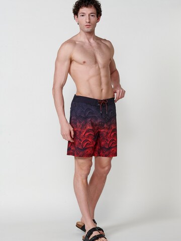 Pantaloncini da bagno di KOROSHI in rosso