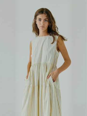 Robe ' Frikka ' NORR en jaune