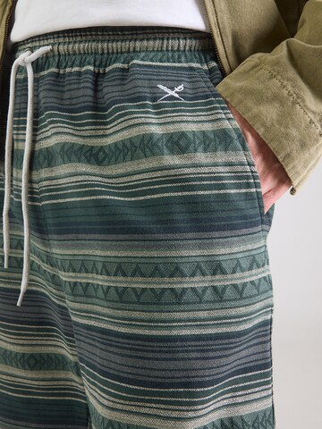 Iriedaily - regular Pantalón 'Vintachi' en verde