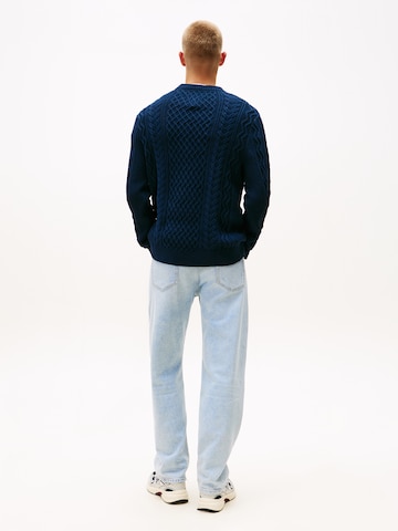Tommy Jeans Sweater in Blue