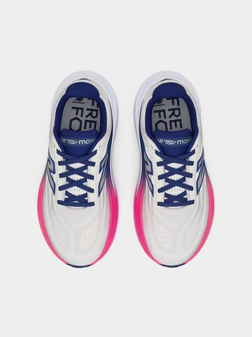 new balance - Zapatillas de running 'More' en blanco