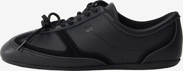 juoda HUGO Sportbačiai be auliuko 'Mystie': priekis