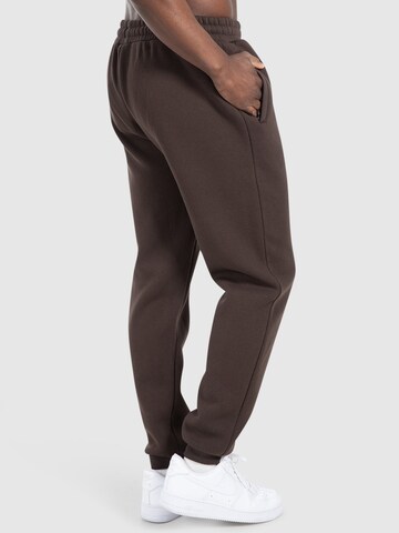 Smilodox Regular Broek ' Levio ' in Bruin