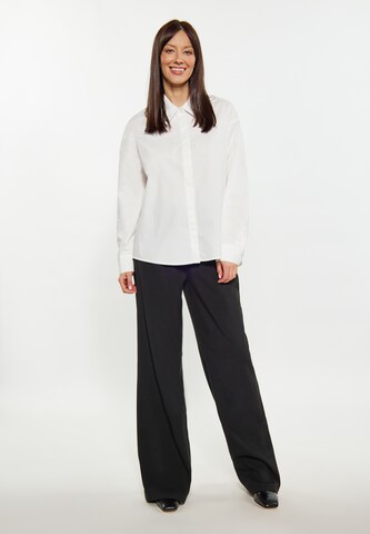 usha BLACK LABEL - Blusa en blanco