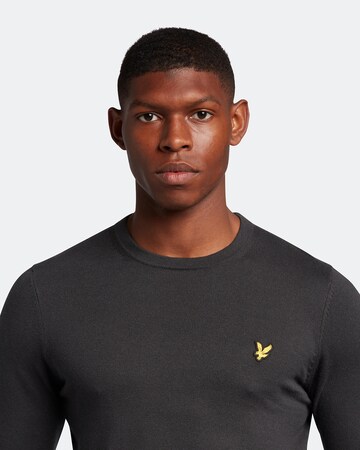 Lyle & Scott Пуловер в сиво