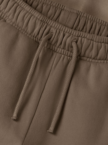 Lil'Atelier Loosefit Sportbroek in Beige