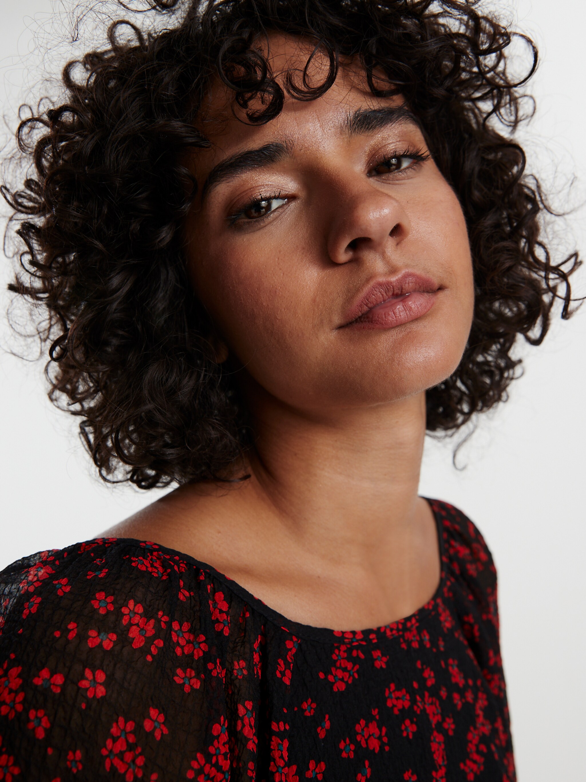 EDITED Produits Chemisier 'Neele' rouge