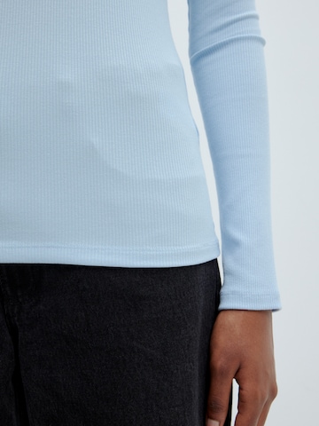 EDITED Shirt 'Inoa' in Blau