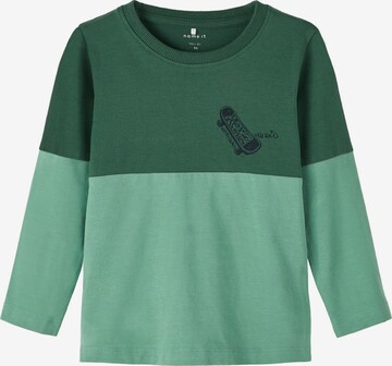T-Shirt 'LIAM' NAME IT en vert : devant