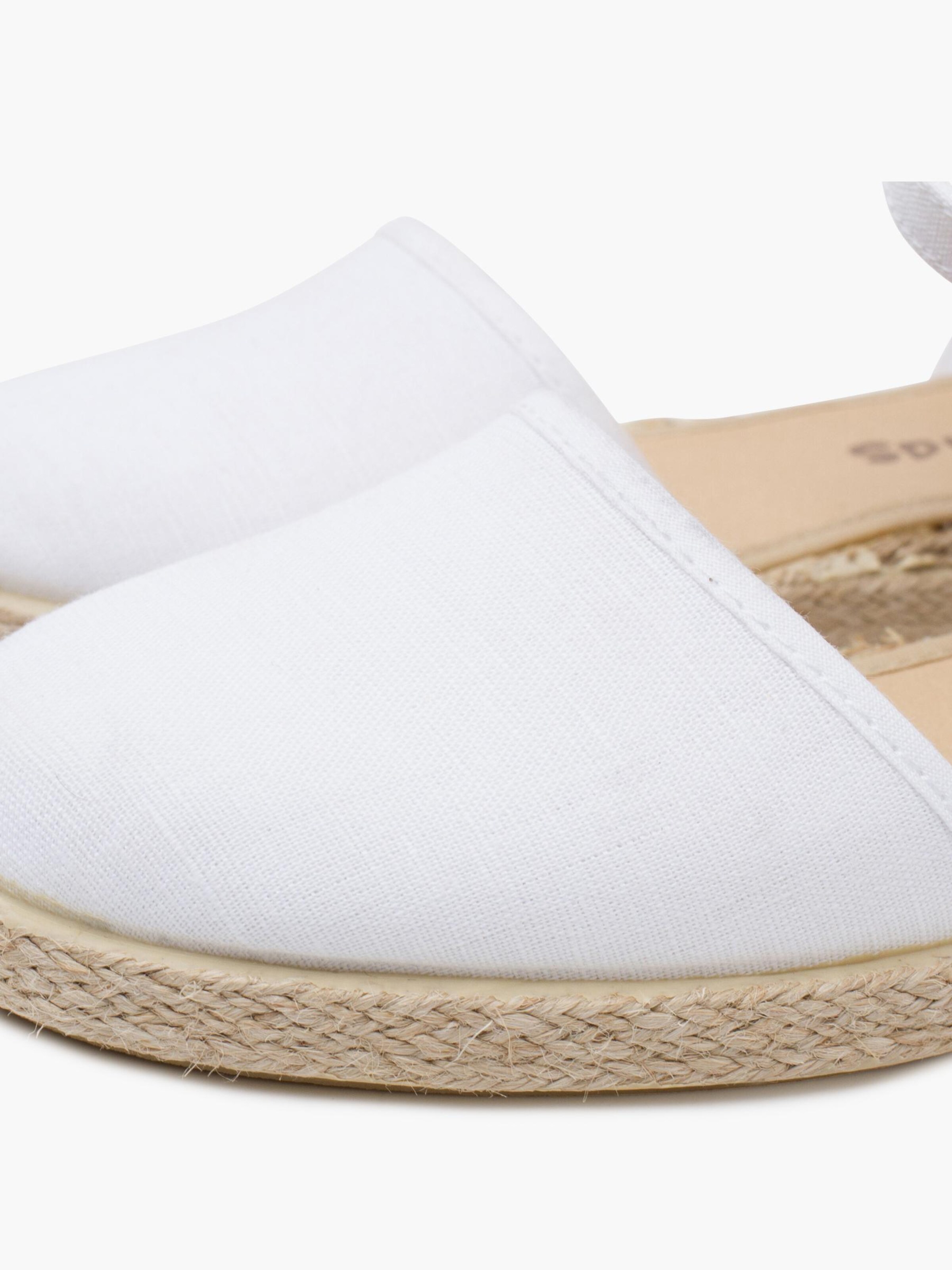 Pisamonas - Sandalias en blanco