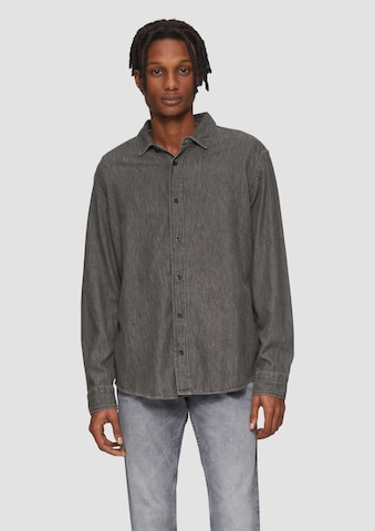 Coupe regular Chemise QS en gris : devant