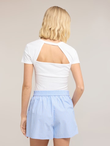 Haut MOTIVI en blanc