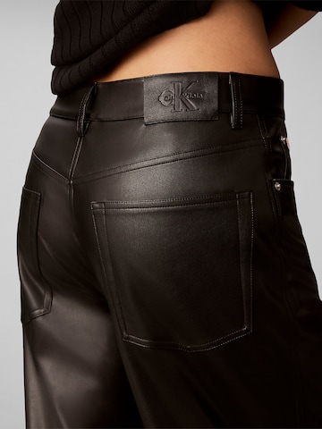 Regular Pantalon Calvin Klein Jeans en noir