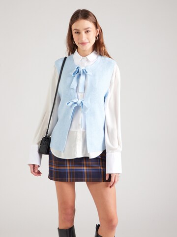 Gilet in maglia di PIECES in blu: frontale