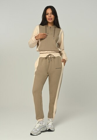 Tom Barron Tracksuit in Beige