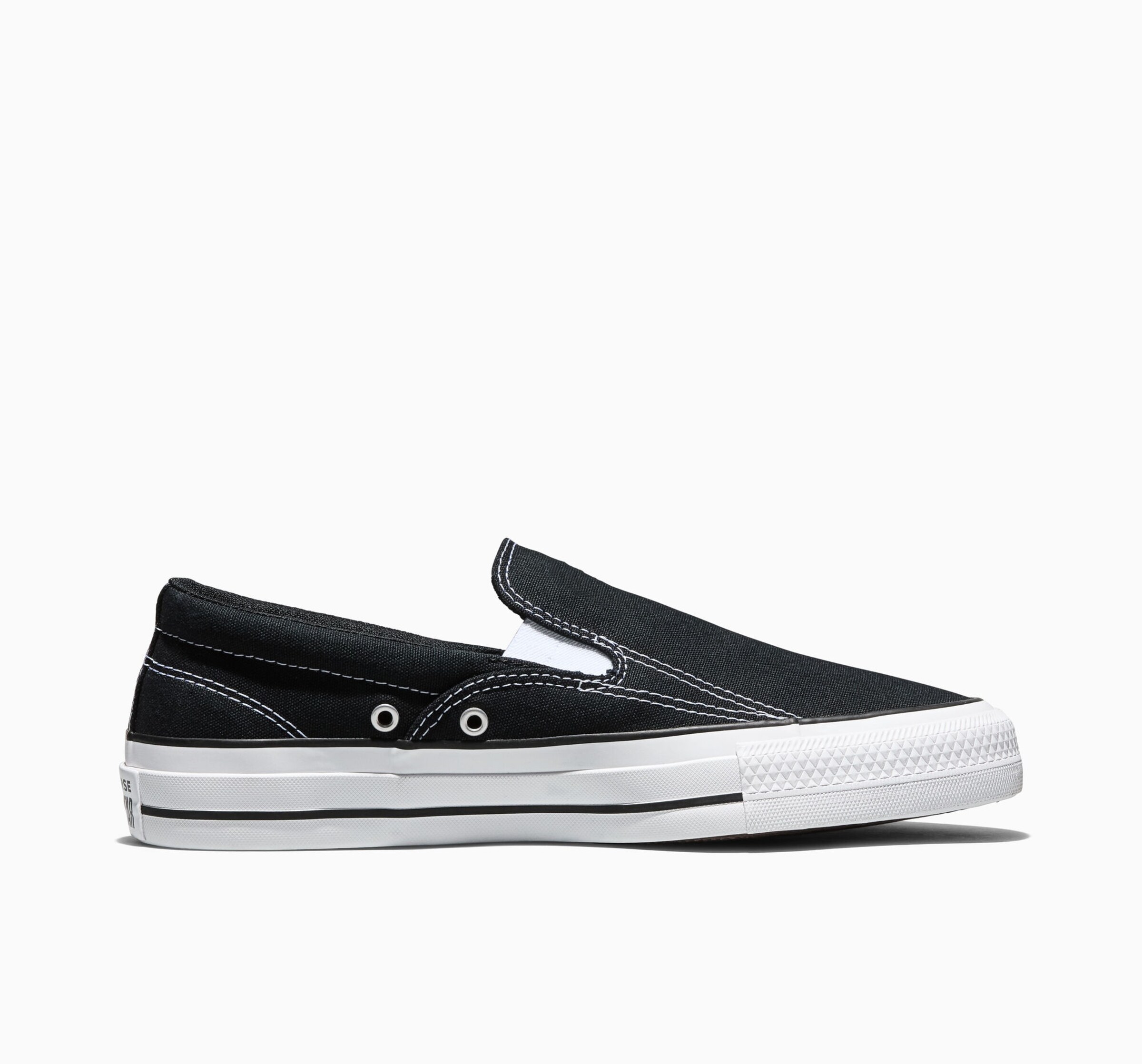 CONVERSE Slip-Ons in Black: front
