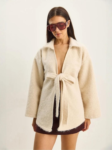 Cardigan Bianco Lucci en beige