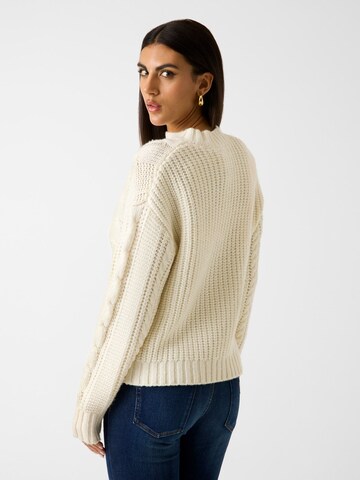 GUESS Pullover in Weiß