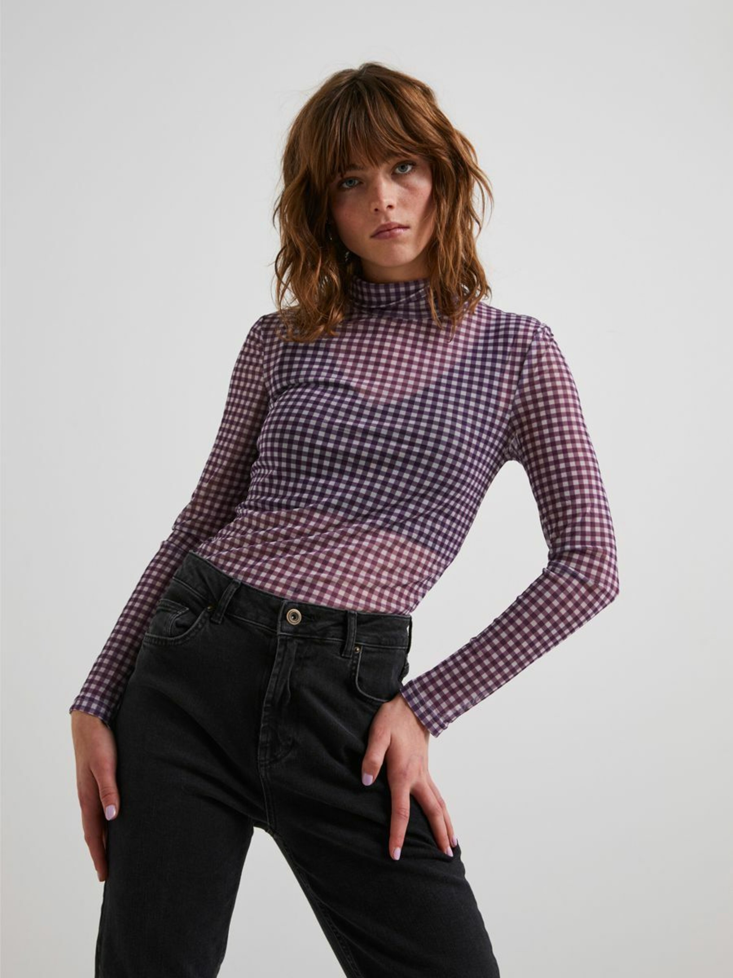 PIECES Shirt in Lila PIECES Shirt in Lila