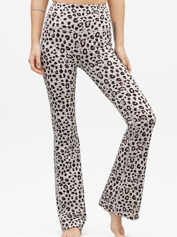 Hey Honey Flared Leggings 'Flared Leggings' in Beige: front