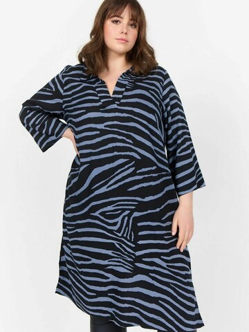 Wasabi Concept Kjole 'Kenia' i blå: forside