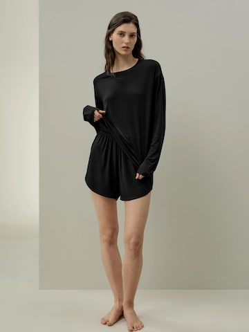 Lilysilk - Camiseta 'Seide Breeze Jersey Entspanntes Lounge Top' en negro
