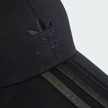 ADIDAS ORIGINALS Cap in Schwarz