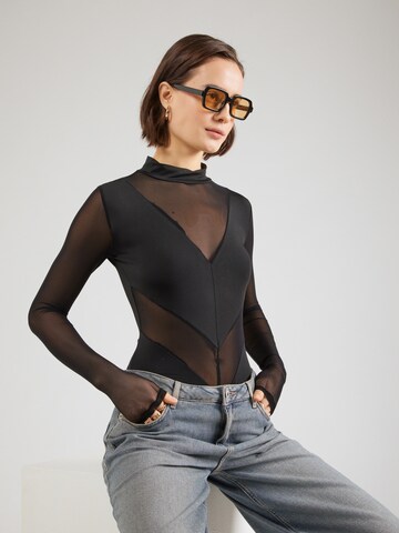 ABOUT YOU Shirt body 'Dilara' in Zwart: voorkant